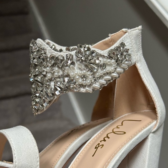 NEW Lulus Dannah White Suede Rhinestone and Pearl High Heel Sandals Women’s 5.5 - Picture 11 of 15